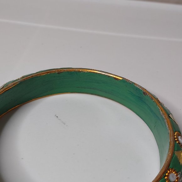 Large Green India Bangle - Picture 8 of 15